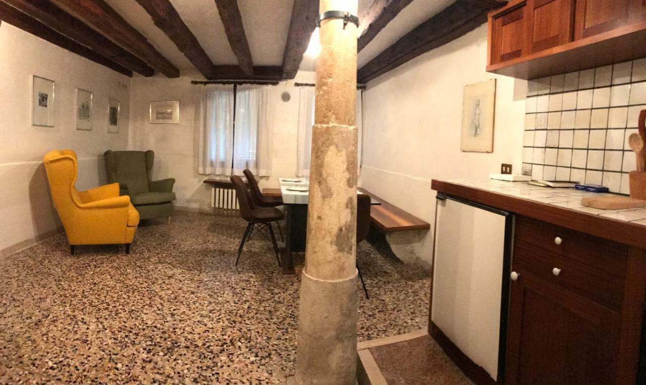 Apartamento Palazzo Grassi And Accademia Bridge Superb House Venecia Exterior foto