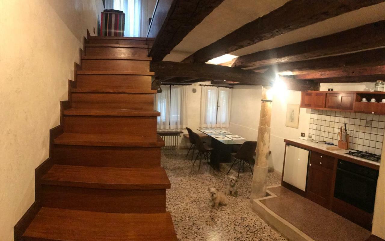 Apartamento Palazzo Grassi And Accademia Bridge Superb House Venecia Exterior foto