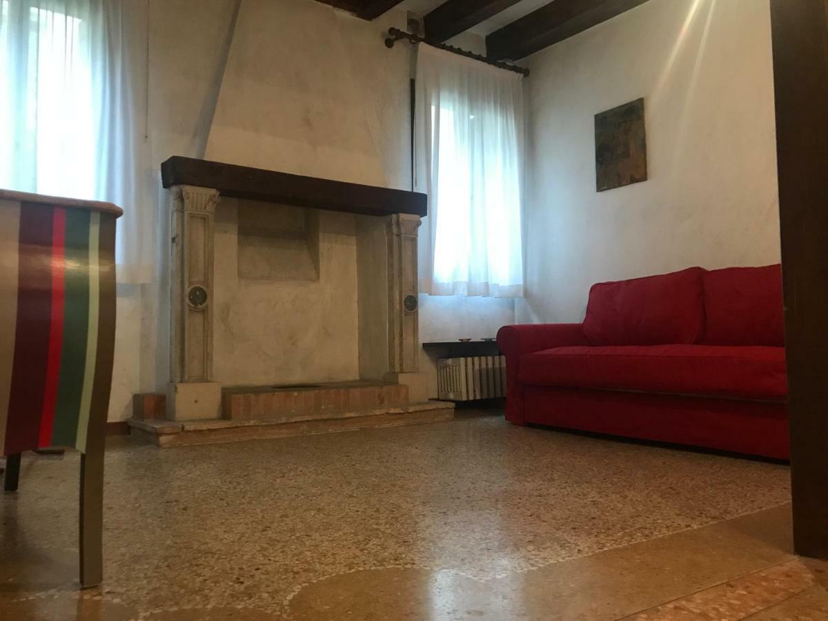 Apartamento Palazzo Grassi And Accademia Bridge Superb House Venecia Exterior foto